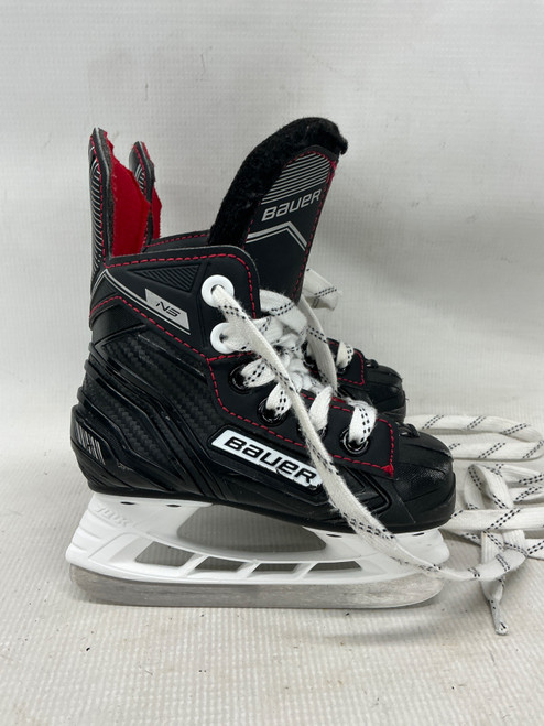 Vist Large View of Product Image Which is Used Bauer NS Youth Hockey Skate Youth 06.0