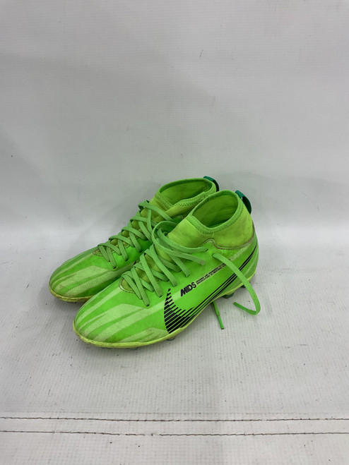 Vist Large View of Product Image Which is Used Nike Soccer Cleats Green Junior 03