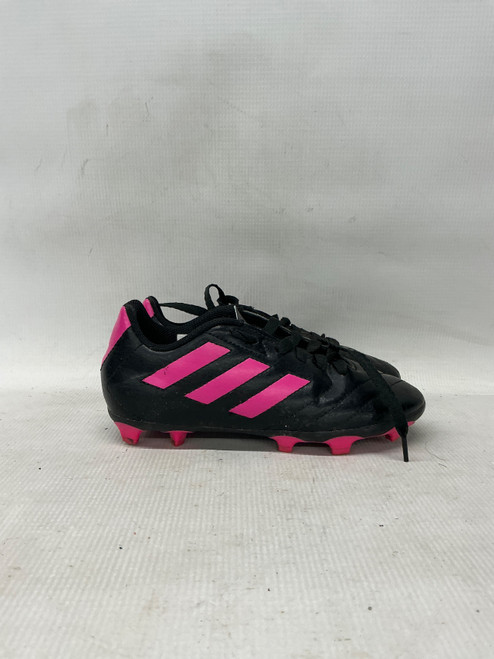 Vist Large View of Product Image Which is Used Adidas Soccer Cleats Black Junior 01.5