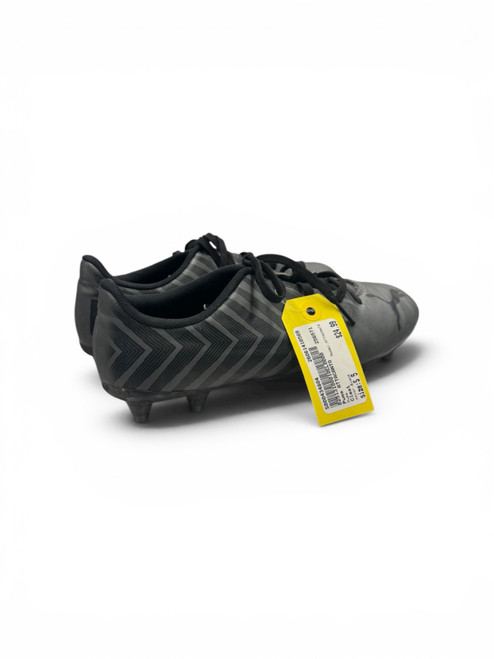 Vist Large View of Product Image Which is Used Puma ATTACANTO Soccer Cleats Black Senior 5