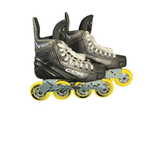 Vist Large View of Product Image Which is Used CCM TACKS 9350R Junior Aggressive Skates Black Junior 04
