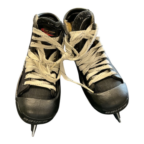 Vist Large View of Product Image Which is Used Bauer REACTOR 3000 Senior Goalie Skate Senior 6