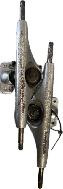 Vist Large View of Product Image Which is Used Gullwing Skateboard Truck Grey