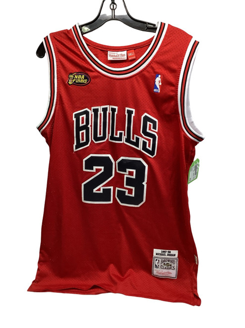 Vist Large View of Product Image Which is Used Sleeveless Spirit Wear M Red LG