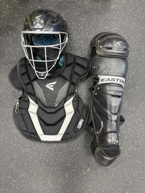 Vist Large View of Product Image Which is Used Easton GAMETIME HELMET/CP/LG INT SET Catchers Helmet w/Mask Black MD