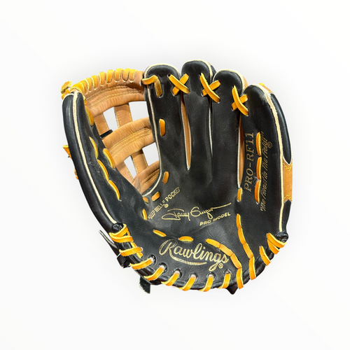 Vist Large View of Product Image Which is Used Rawlings PRO-RF11 BB/SB Glove RH Throw Black 11"