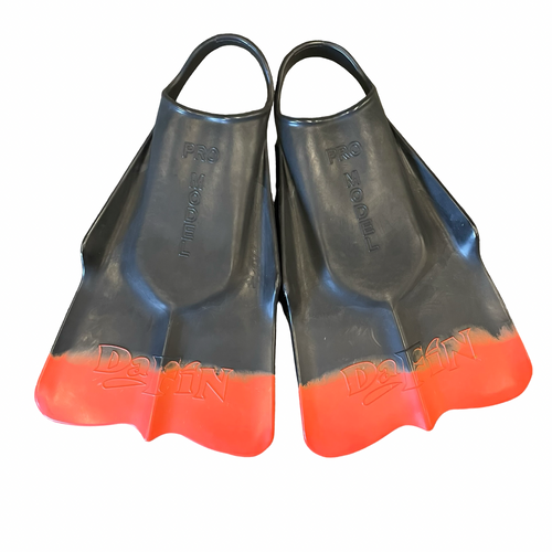 Vist Large View of Product Image Which is Used DaFin Pro Model Fins Black/Red XS