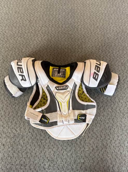 Vist Large View of Product Image Which is Used Bauer SUPREME S170 S/P Junior Shoulder Pads MD