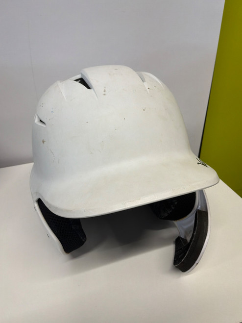 Vist Large View of Product Image Which is Used Victus WHITE HELMET Batting Helmet No Mask White MD