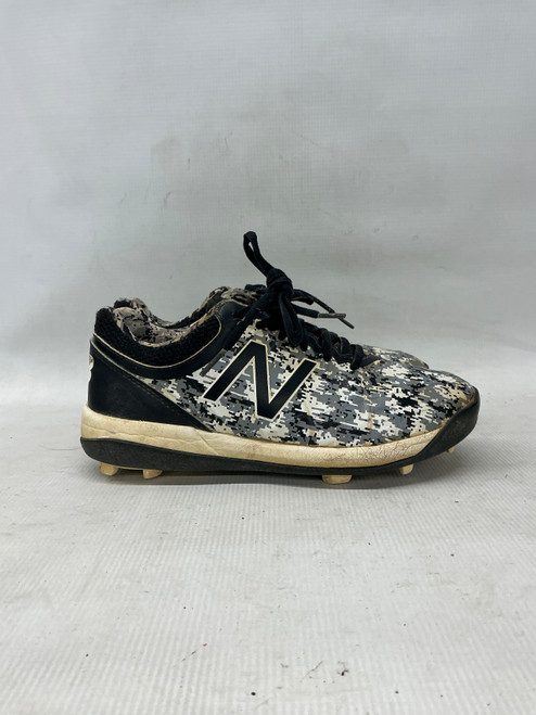 Vist Large View of Product Image Which is Used New Balance BB/SB CLEATS BB/SB Cleats Camouflage Senior 5.5
