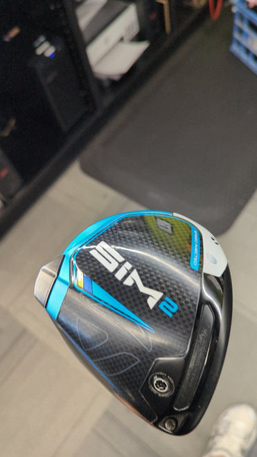 Vist Large View of Product Image Which is Used Taylormade SIM 2 MAX DRIVER Mens Driver RH 10.5 Degree