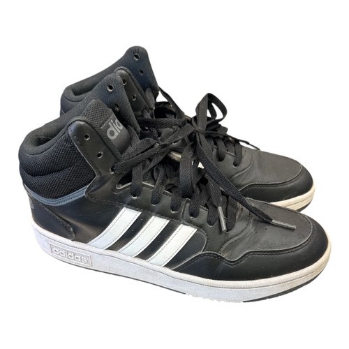 Vist Large View of Product Image Which is Basketball shoes