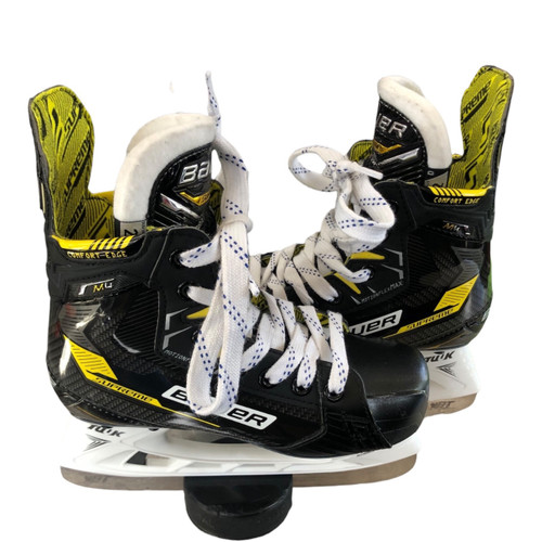 Vist Large View of Product Image Which is Used Bauer M4 Junior Hockey Skate Junior 02