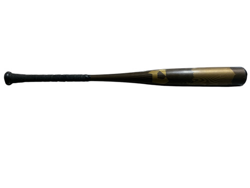 Vist Large View of Product Image Which is Used Demarini VOC 24 BB/SB High School -3 Bat 31"