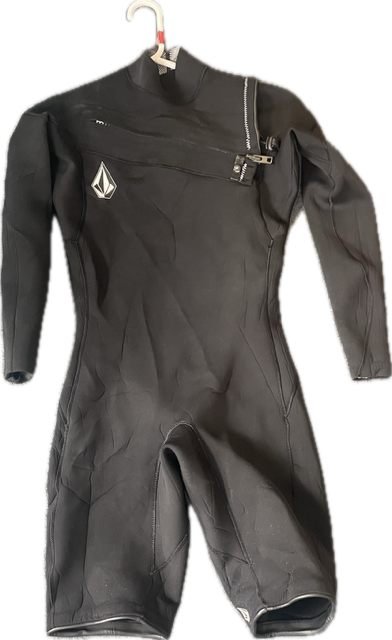 Vist Large View of Product Image Which is Used Mens Spring Wetsuit Black MD