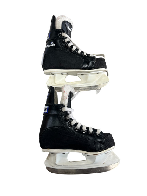 Vist Large View of Product Image Which is Used CCM RAPIDE Youth Hockey Skate Youth 08.0