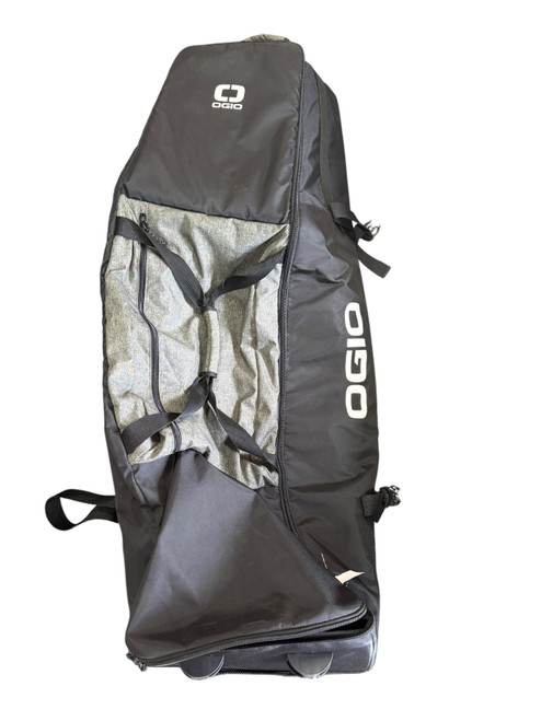 Vist Large View of Product Image Which is Used Ogio Travel Bag Black