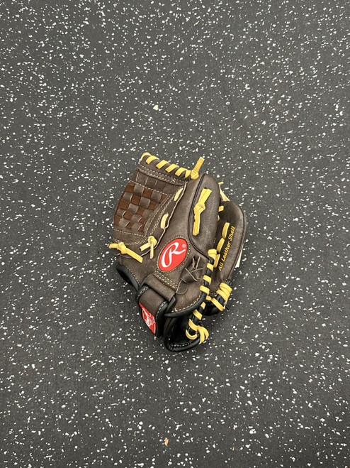 Vist Large View of Product Image Which is Used Rawlings H100BRNC BB/SB Glove RH Throw Brown 10"