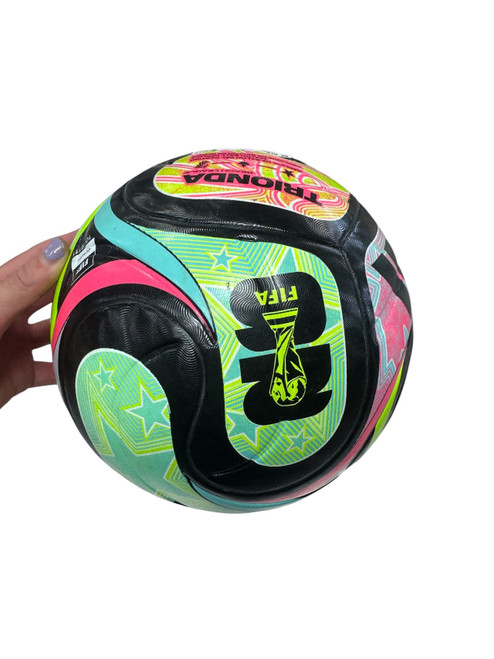 Vist Large View of Product Image Which is Used Adidas 2026 FIFA TRIONDA All Size Soccer Ball Green 5