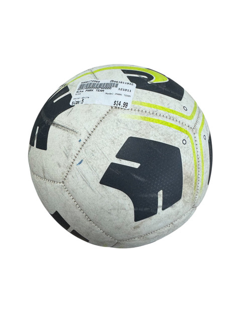 Vist Large View of Product Image Which is Used Nike PARK TEAM All Size Soccer Ball White 5