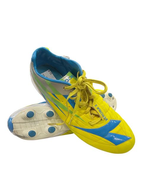Vist Large View of Product Image Which is Used Diadora Soccer Cleats Yellow Senior 9