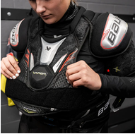 Vist Large View of Product Image Which is New Bauer VAPOR FLY40 SHOULDER PAD Senior Shoulder Pads