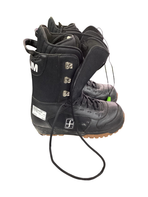 Vist Large View of Product Image Which is Used Forum FORUM RECON Mens Snowboard Boots Black Senior 13