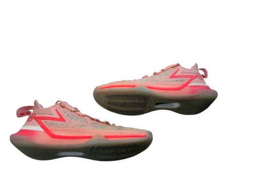 Vist Large View of Product Image Which is Used MORPHIT Basketball Shoes Pink Senior 9.5