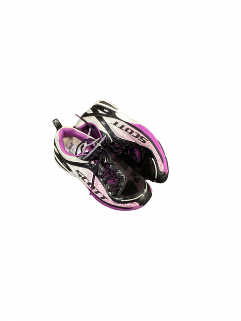 Vist Large View of Product Image Which is Used Scott Running/X-Train Shoes W 10