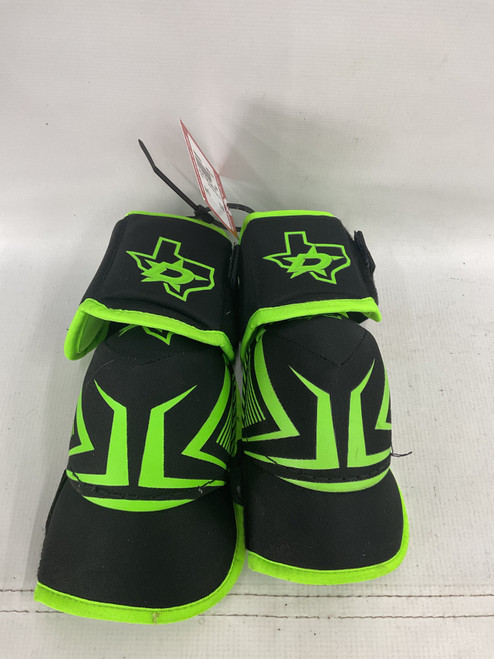 Vist Large View of Product Image Which is Used Daiwa DALLAS STARS ELBOW PAD Senior Elbow Pads XL