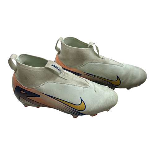 Vist Large View of Product Image Which is Used Nike MDS CLEATS 1.5 Soccer Cleats 