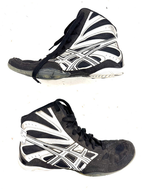 Vist Large View of Product Image Which is Used Asics Wrestling Shoes Black Senior 10
