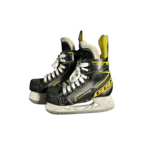 Vist Large View of Product Image Which is Used CCM SUPER TACKS 9350 Youth Hockey Skate Youth 13.0
