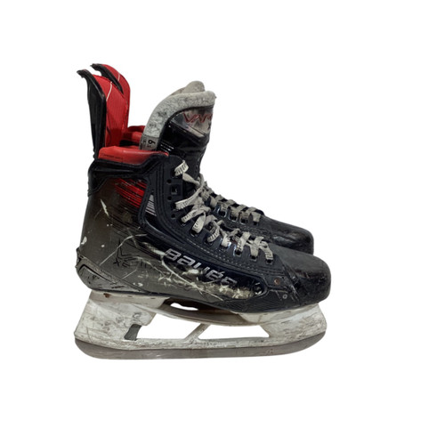 Vist Large View of Product Image Which is Used Bauer X5PRO Intermediate Hockey Skate Intermediate 6.5