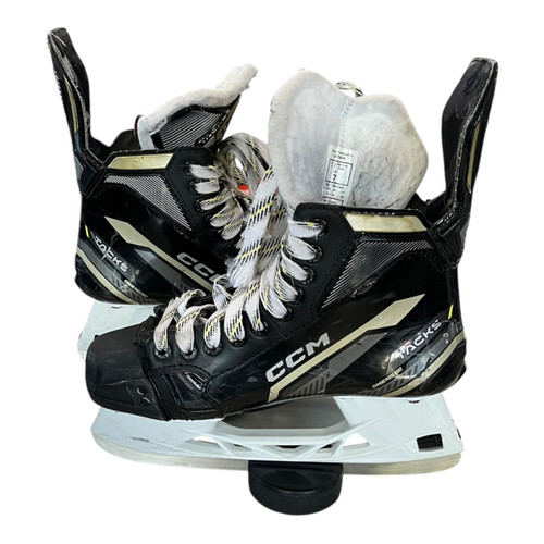 Vist Large View of Product Image Which is Used CCM TACKS AS570 Senior Hockey Skate Senior 7
