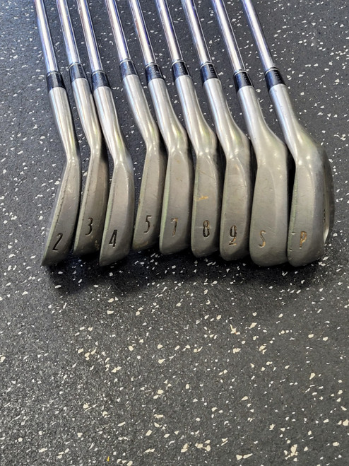Vist Large View of Product Image Which is Used Titleist DCI Mens Complete Set RH 9 Piece