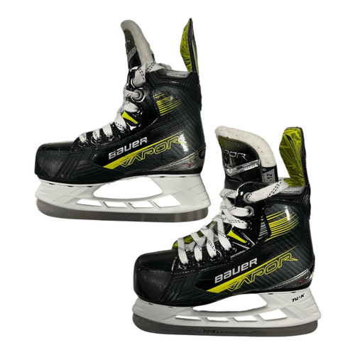 Vist Large View of Product Image Which is Used Bauer VAPOR X4 Youth Hockey Skate Youth 12.0