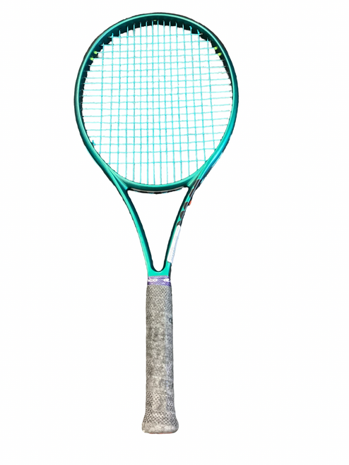 Vist Large View of Product Image Which is Used Wilson BLADE 100L V9 100 Adult Tennis Racquet Green 4 1/2"