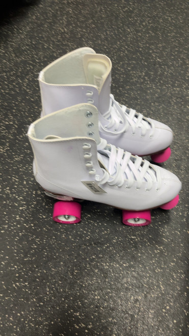 Vist Large View of Product Image Which is Used Chicago QUAD SKATES Senior Roller Quad Skates White Senior 9