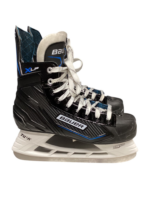Vist Large View of Product Image Which is Used Bauer XLP Senior Hockey Skate Senior 8