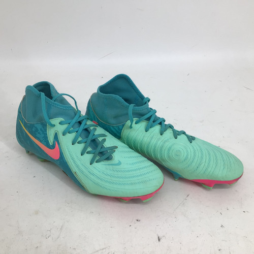 Vist Large View of Product Image Which is Used Nike PHANTOM LUNA 2 SR 8 SOCCER CELATS Soccer Cleats Turquoise Senior 8