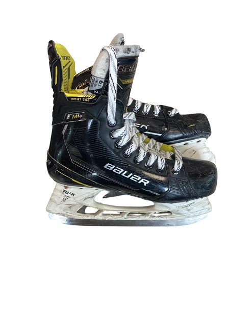 Vist Large View of Product Image Which is  Bauer SUPREME M4 6.5 FIT 2 Intermediate Hockey Skate Intermediate 6.5