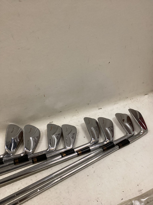 Vist Large View of Product Image Which is Used MacGregor REG M85 Mens Iron Set RH 3I-PW