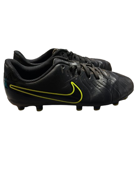 Vist Large View of Product Image Which is Used Nike JR TIEMPO LEGEND 10 CLUB MG Soccer Cleats Black Youth 06.0