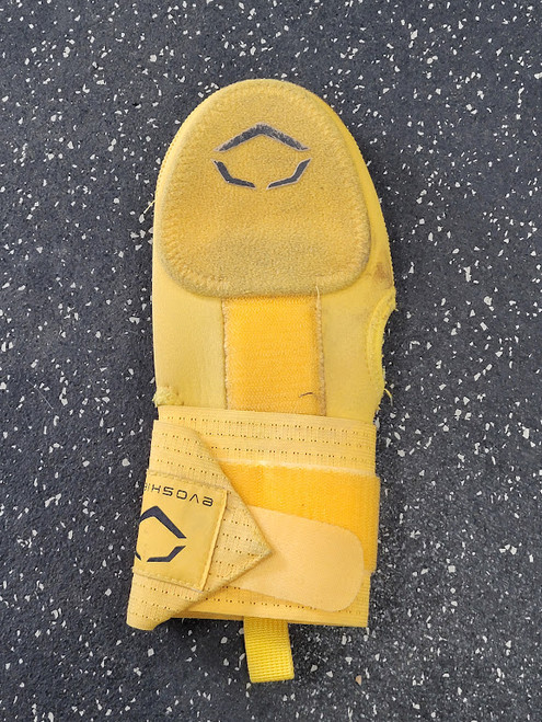 Vist Large View of Product Image Which is Used Evoshield Sliding Mitt BB/SB Accessory