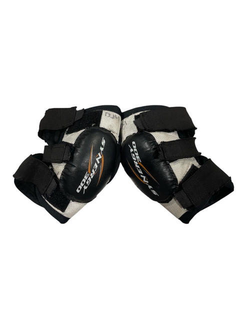 Vist Large View of Product Image Which is Used Easton SYNERGY 300 Youth Elbow Pads SM