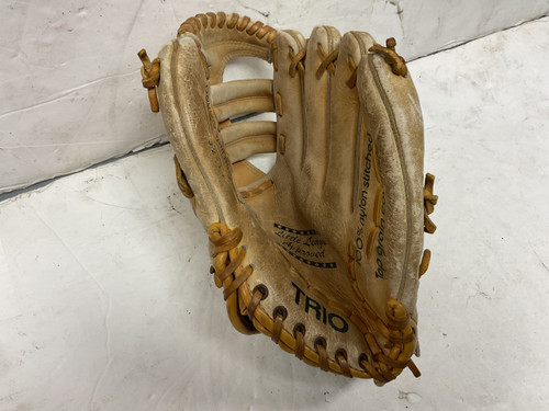 Vist Large View of Product Image Which is Used TRIO 32-17 Baseball Glove RH Throw Tan 11"