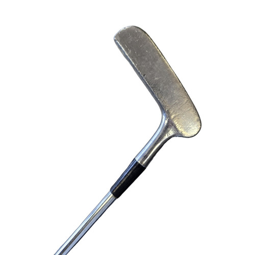Vist Large View of Product Image Which is Used Wilson CREST PUTTER Mens Putter RH