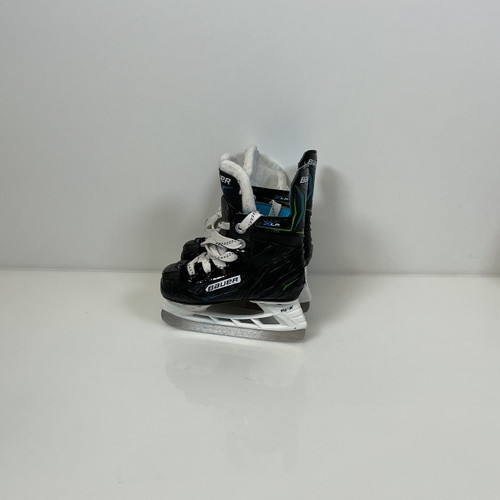 Vist Large View of Product Image Which is Used Bauer X-LP  Skate Sz Y7
