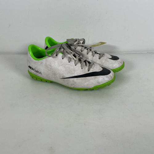 Vist Large View of Product Image Which is Used Nike Mercurial Soccer Indoor Shoes White Junior 02.5